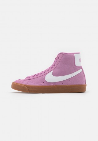 Nike Sportswear BLAZER MID 77 Sneaker high beyond pink/white/med brown/total orange BLAZER MID 77 Высокие кроссовки женские за гранью розового/белого/средне-коричневого/полного оранжевого