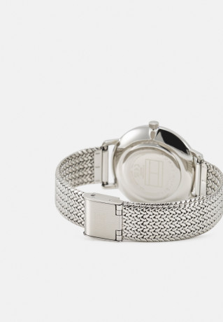 Tommy Hilfiger Watch silver-coloured Смотреть серебристый