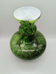 Ваза для цветов большая в зеленых оттенках Arte Deco винтажная, стекло, 25 см, Германия, 1960-80гг.