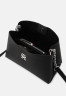 Tommy Hilfiger Across body bag black Сумка через плечо черный