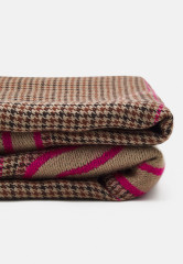 Tommy Hilfiger FEMININE PREP BLANKET Scarf countryside khaki FEMININE PREP BLANKET Шарф загородный хаки