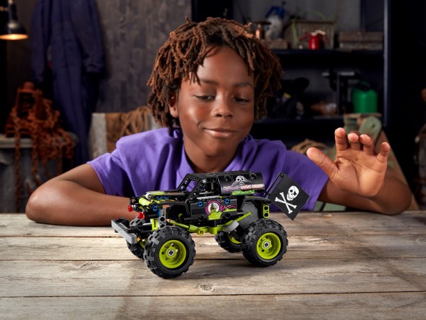 Lego Monster Jam Grave Digger Могильщик Monster Jam