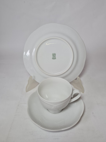 Набор посуды для кофе винтажный на 3 персоны Schumann, белый фарфор с фактурным узором, Германия, 1960-70гг.