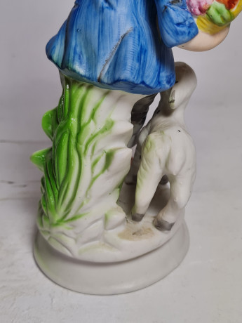 Статуэтка винтажная Marks & Rosenfeld "Мальчик с овечкой", фарфор, 19 см, Германия, 1960-70гг.