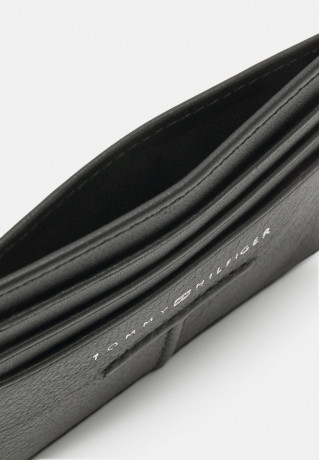 Tommy Hilfiger CENTRAL HOLDER UNISEX Wallet black ЦЕНТРАЛЬНЫЙ ДЕРЖАТЕЛЬ УНИСЕКС Бумажник черный