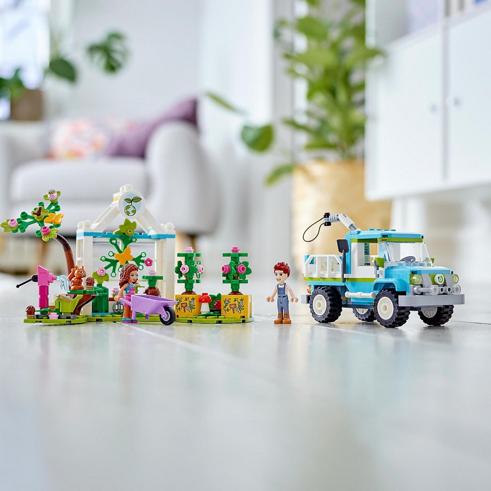 Купить LEGO LEGO Friends 41707 Baumpflanzungsfahrzeug LEGO Friends 41707  Машина для посадки деревьев в интернет-магазине Diskontshop.eu Германия  всего за 2 737 руб. в