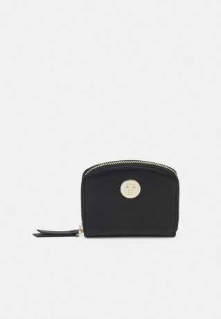 Tommy Hilfiger CHIC MED WALLET Wallet black КОШЕЛЕК CHIC MED Бумажник черный