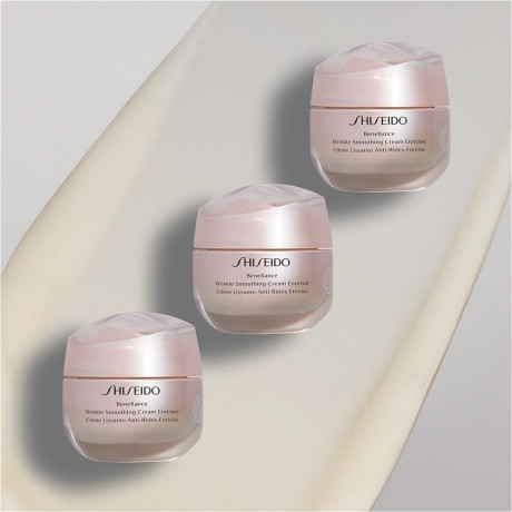 Shiseido Wrinkle Smoothing Cream Enriched Обогащенный крем для разглаживания морщин