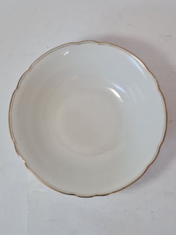 Сервировочная тарелка винтажная Bareuther Bavaria, белый фарфор с позолоченным ободком, 23 x 7 см, Германия, 1960-70гг.