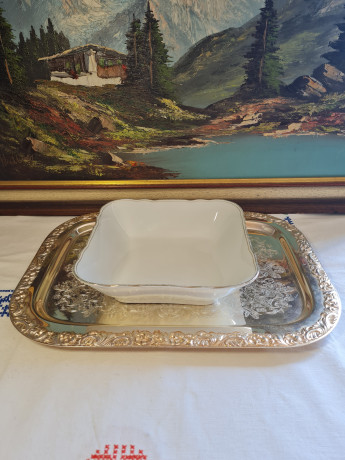 Сервировочное блюдо Bareuther Waldsassen Bavaria, белый фарфор с позолоченным ободком, 22,5 x 21 x 6 см, Германия, 1960-70гг.