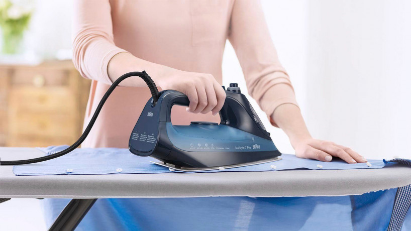 Braun Braun Dampfbugeleisen TexStyle 7 Pro SI 7160 BL, 3000 W, mit FreeGlide 3D Bugelsohle  Паровой утюг Braun TexStyle 7 Pro SI 7160 BL, 3000 Вт, с подошвой FreeGlide 3D