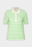 Tommy Hilfiger REG STRIPE Polo shirt Breton White/Spring Lime REG STRIPE Рубашка поло Бретонский белый/Весенний лайм