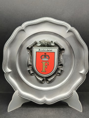 Тарелка декоративная винтажная &quot;Герб города Фридрихсталь&quot; / Серия &quot;Геральдика&quot;, яркий декор, олово (95%), 23 см, Германия, 1981 год.