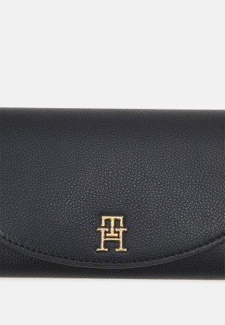 Tommy Hilfiger LIFE LARGE WALLET Wallet black ЖИЗНЬ БОЛЬШОЙ КОШЕЛЕК Кошелек черный