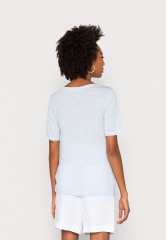 Tommy Hilfiger SCOOP Basic T-shirt breezy blue SCOOP Базовая футболка свежий синий