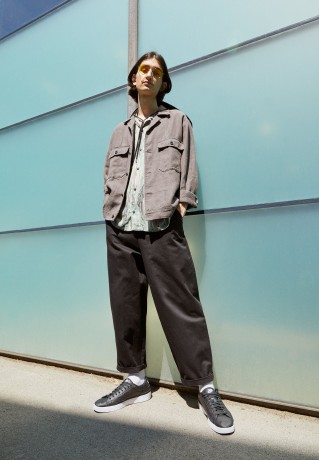 Nike Sportswear BLAZER LOW Sneaker low black/white-gum brown-orange BLAZER LOW кроссовки женские низкие черный/белый-камедь коричнево-оранжевый