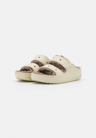 Crocs CLASSIC COZZZY Hausschuh bone/mushroom CLASSIC COZZY Тапочки кость/гриб