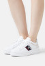 Tommy Hilfiger CORP WEBBING COURT  Trainers white CORP WEBBING COURT Кроссовки белый
