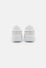 Tommy Hilfiger CORP WEBBING COURT  Trainers white CORP WEBBING COURT Кроссовки белый
