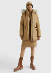 Tommy Hilfiger MONOCHROMATIC Ankle boots winter cognac МОНОХРОМАТИЧЕСКИЙ Ботильоны зимний коньяк