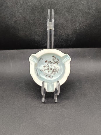 Пепельница винтажная Gerold Bavaria "Герб рыцаря Франца фон Зиккингена", фарфор, 9.5 см, Германия, 1960-70гг.