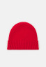 Tommy Hilfiger ESSENTIAL FLAG BEANIE UNISEX Beanie empire flame ESSENTIAL FLAG BEANIE UNISEX Шапочка пламя империи