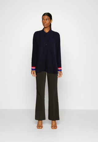 Tommy Hilfiger POP CUFF Button-down blouse desert sky POP CUFF Блузка на пуговицах небо пустыни