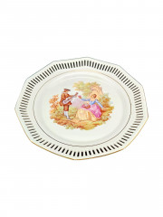 Тарелка винтажная Schwarzenhammer Bavaria &quot;Влюбленная пара&quot;, вырубной фарфор, 23.5 см, Германия, 1960-70гг.