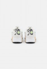 Nike Sportswear AIR MAX 90 XCAT Sneaker low summit white/neptune green/sail/phantom/off noir/ghost green AIR MAX 90 XCAT Низкие кроссовки женские белый на вершине/зеленый нептун/парус/фантом/черный цвет/зеленый призрак