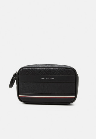 Tommy Hilfiger CENTRAL WASHBAG UNISEX Wash bag black UNISEX CENTRAL WASHBAG Мешок для стирки черный