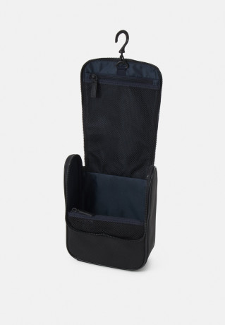 Tommy Hilfiger TRAVEL WASHBAG UNISEX Wash bag black TRAVEL WASHBAG UNISEX Сумка для стирки черный