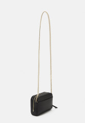 Tommy Hilfiger FEMININE CROSSOVER Across body bag black FEMININE CROSSOVER Сумка через плечо черный