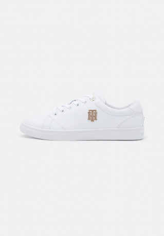 Tommy Hilfiger EMBROIDERY CUPSOLE Trainers white ВЫШИВКА CUPSOLE Кроссовки белый