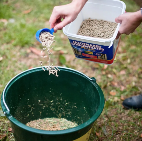 TRM Hoofmaker Concentrated Pellets 3kg, Добавка для копыт лошадей (Ирландия), гранулы, поддержка роста и прочности копыт, биотин, метионин, цинк, 3кг