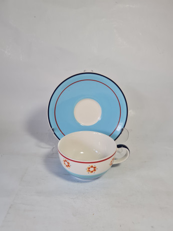 Набор посуды для чая винтажный Fine Ceramics Chacult, бело-голубая керамика с изображением кошек и цветочного декора: чайник 19 x 11 см, чашка 13,5 x 6 см, блюдце 17,5 см, Тайланд, 1960-70гг.