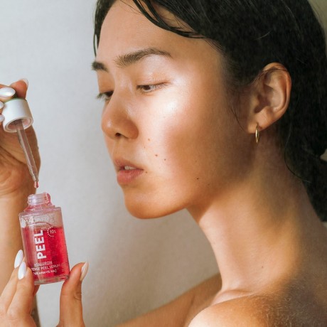 MADARA PEEL Hyaluron Intense Peel-serum  PEEL Hyaluron Интенсивная сыворотка-пилинг