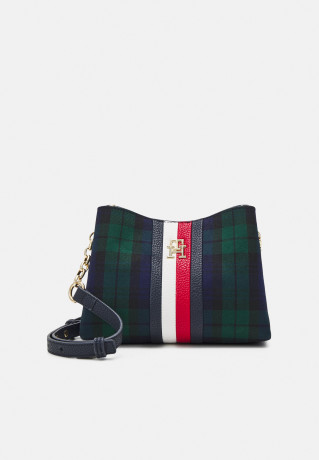 Tommy Hilfiger EMBLEM CROSSOVER Across body bag blackwatch CROSSOVER EMBLEM Сумка через плечо черные часы