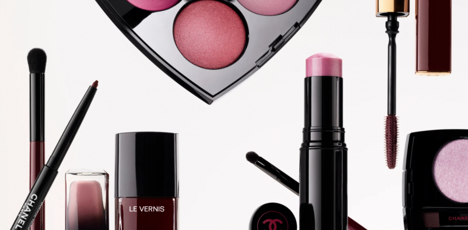 CHANEL LE VERNIS Лак для ногтей Стойкий цвет и блеск, тон 397 ROUGE NOIR, 13мл, Коллекция 2026 года «Руж Нуар» ограниченный выпуск