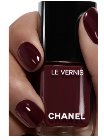 CHANEL LE VERNIS Лак для ногтей Стойкий цвет и блеск, тон 397 ROUGE NOIR, 13мл, Коллекция 2026 года «Руж Нуар» ограниченный выпуск