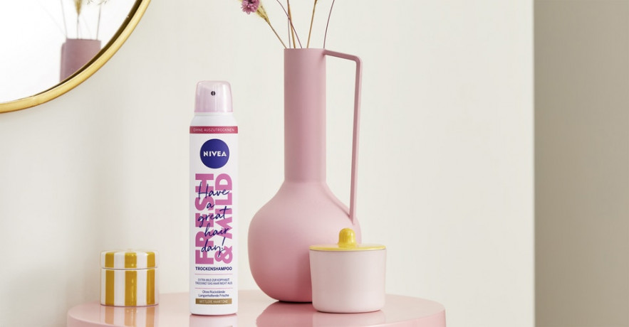 NIVEA Trockenshampoo Fresh & Mild fur mittlere Haartone, 200 ml, Нивеа Сухой шампунь для средних волос, без остатков, веганский, 200 мл
