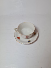 Bavaria Винтажная кофейная пара с позолоченным ободком и витиеватой ручкой &quot;Букеты цветов&quot;, Германия, 1960-70гг.