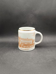 Кружка немецкая пивная винтажная Lilien Porzellan &quot;Гальспах&quot;, фарфор, 0.45 л, 11.5 х 14 см, Австрия, 1970-80гг.