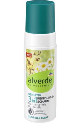 alverde NATURKOSMETIK Reinigungsschaum Sensitiv 3in1 Пена для умывания с ромашкой, очищает поры кожи 150 мл