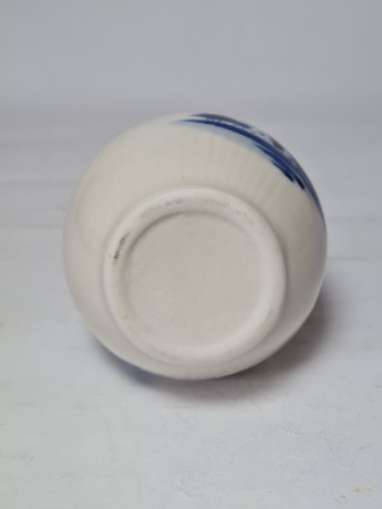 Delft Винтажный кувшин, белый фарфор с голубым рисунком "Мельницы", 12 x 7,5 см, Германия, 1960-70гг.