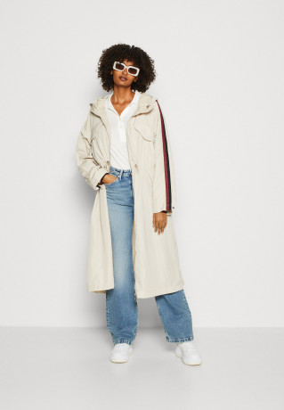 Tommy Hilfiger PACKABLE LONG Parka beige PACKABLE LONG Парка бежевый