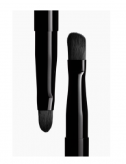 CHANEL PINCEAU DUO LÈVRES N°300  Кисть для глаз губ