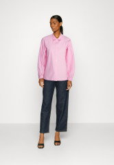 Tommy Hilfiger CO SOLID RAGLAN Button-down blouse classic pink CO SOLID RAGLAN Блузка на пуговицах классический розовый
