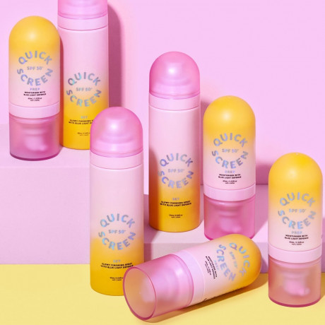 The Quick Flick Quick Screen SPF50+ Set Makeup Finishing Spray and Blue Light Defence  Набор Quick Screen SPF50+: спрей для завершения макияжа и защита от синего света