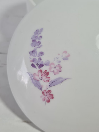 Шкатулка винтажная Fine China с лиловыми цветочками, костяной фарфор, 11 см, Китай, 1970-80гг.