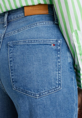 Tommy Hilfiger WIDE LEG HW SUKI Relaxed fit jeans suki WIDE LEG HW SUKI Джинсы свободного кроя суки